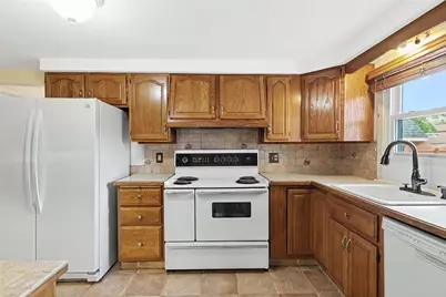 22 Baldino Drive, Cranston, RI 02920 - Photo 18