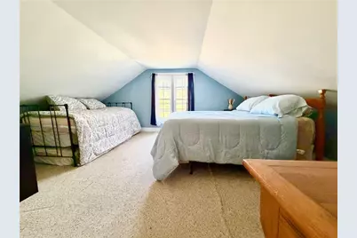 327 Spring Street #2, Newport, RI 02840 - Photo 10