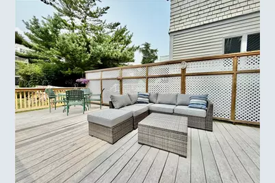 18 Carey Street, Newport, RI 02840 - Photo 24