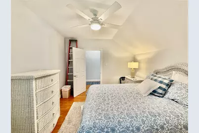 18 Carey Street, Newport, RI 02840 - Photo 22