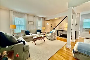 18 Carey St, Newport, RI 02840 - Photo 6