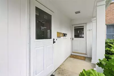 109 Wyndham Avenue #109, Providence, RI 02908 - Photo 2