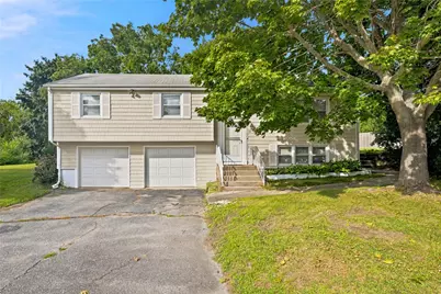 63 Bourbon Street, Portsmouth, RI 02871 - Photo 2
