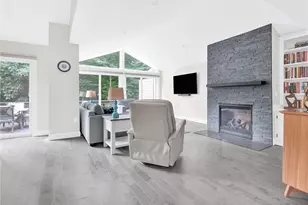 141 Pine Glen Dr, East Greenwich, RI 02818 - Photo 12