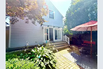 22 Dixon Street, Newport, RI 02840 - Photo 22
