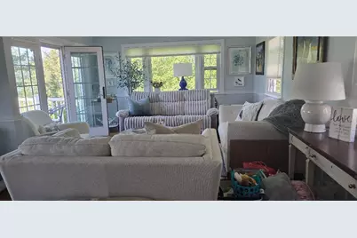 391 Browns Lane, Middletown, RI 02842 - Photo 12