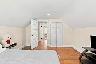 71 Petteys Avenue, Providence, RI 02909 - Photo 26