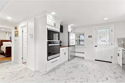 71 Petteys Avenue, Providence, RI 02909 - Photo 14