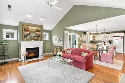 500 Mendon Road #217, Cumberland, RI 02864 - Photo 4