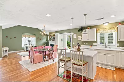 500 Mendon Road #217, Cumberland, RI 02864 - Photo 8