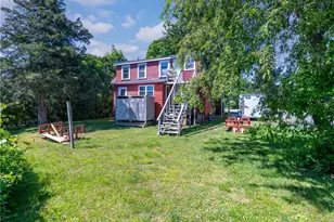 49 Benson Ave, Westerly, RI 02891 - Photo 4