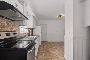 84 St Paul St, North Smithfield, RI 02896 - Photo 6