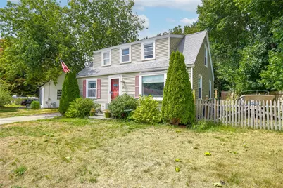 15 Spencer Drive, North Kingstown, RI 02852 - Photo 2
