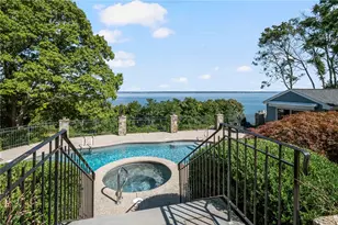 140 Aldrich Ave, Warwick, RI 02889 - Photo 8