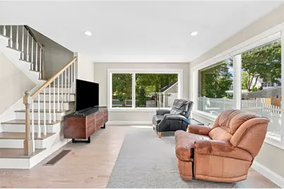 39 Treasure Road, Narragansett, RI 02882 - Photo 20