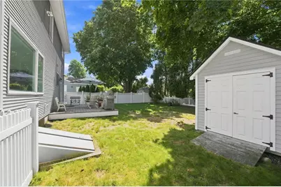 39 Treasure Road, Narragansett, RI 02882 - Photo 32
