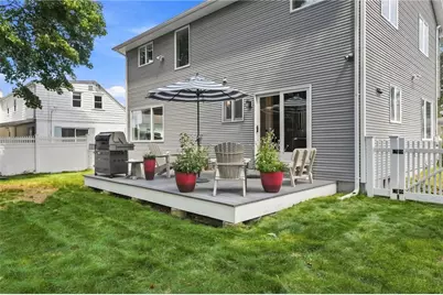 39 Treasure Road, Narragansett, RI 02882 - Photo 10