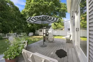 39 Treasure Rd, Narragansett, RI 02882 - Photo 8