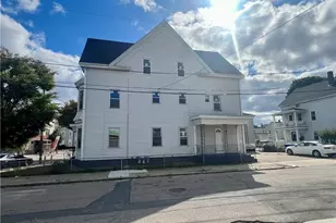 686 Broadway, Pawtucket, RI 02860 - Photo 2