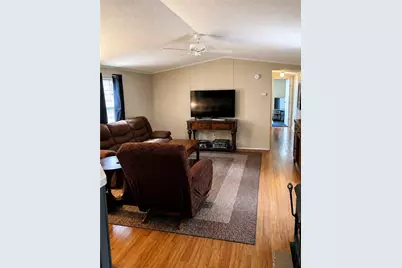 245 Manton Street, Pawtucket, RI 02861 - Photo 10