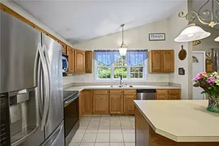 163 Lake Washington Dr, Glocester, RI 02814 - Photo 6