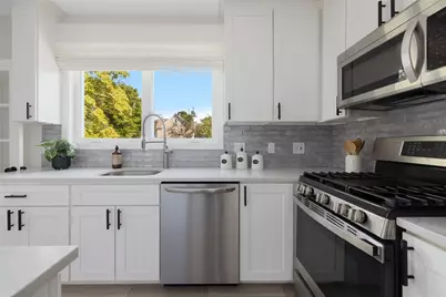 42 Victoria Avenue, Cranston, RI 02920 - Photo 6