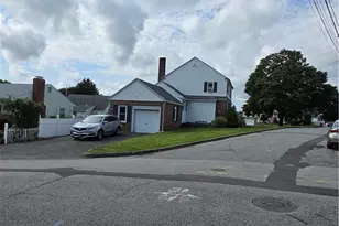 67 Kearney St, Cranston, RI 02920 - Photo 4