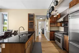 370 Thayer St, Providence, RI 02906 - Photo 2
