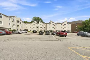 200 Woodlawn Ave, North Providence, RI 02904 - Photo 20