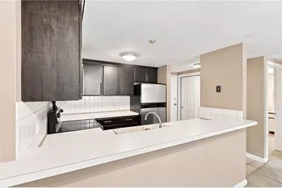 200 Woodlawn Avenue #111, North Providence, RI 02904 - Photo 6