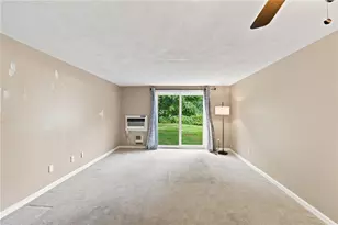 200 Woodlawn Ave, North Providence, RI 02904 - Photo 10