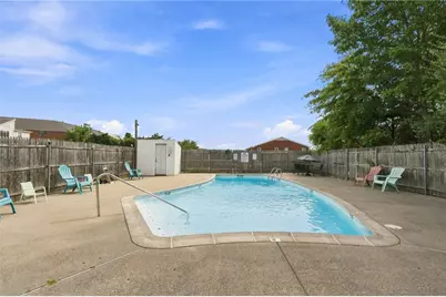 200 Woodlawn Avenue #111, North Providence, RI 02904 - Photo 4