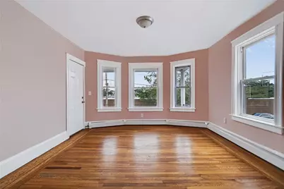 25 Longfellow Terrace, Providence, RI 02907 - Photo 14