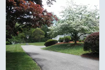 36 Wildflower Drive, Seekonk, MA 02771 - Photo 2