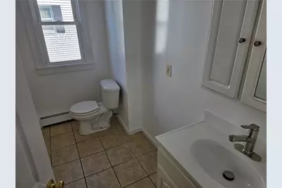 27 Longfellow Terrace, Providence, RI 02907 - Photo 10