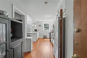 242 President Ave, Providence, RI 02906 - Photo 36