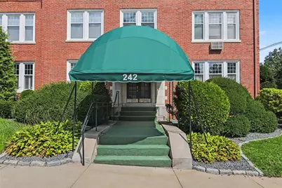 242 President Avenue #7, Providence, RI 02906 - Photo 2