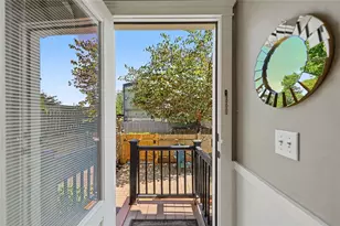 44 Taft Ave, Providence, RI 02906 - Photo 18