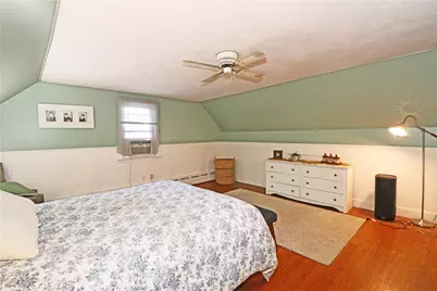 5 North Drive, Middletown, RI 02842 - Photo 32