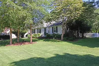 5 North Drive, Middletown, RI 02842 - Photo 4