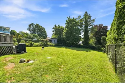 185 Hilton Street, Tiverton, RI 02878 - Photo 6