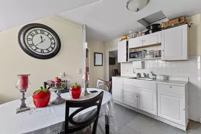 97 Detroit Avenue, Providence, RI 02907 - Photo 32