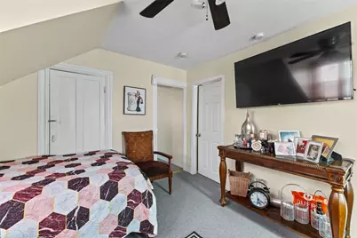 97 Detroit Avenue, Providence, RI 02907 - Photo 30