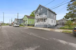 97 Detroit Ave, Providence, RI 02907 - Photo 2