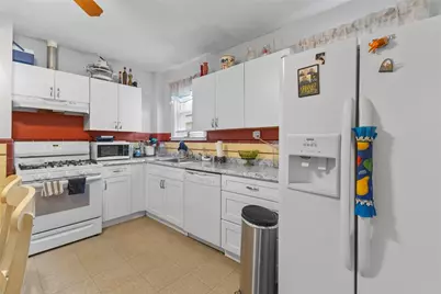 97 Detroit Avenue, Providence, RI 02907 - Photo 10