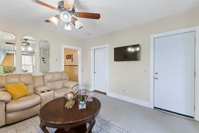 97 Detroit Avenue, Providence, RI 02907 - Photo 6