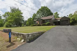 880 Victory Hwy, Burrillville, RI 02839 - Photo 24