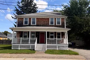 49 E St, Bristol, RI 02809 - Photo 1