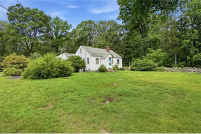 1639 South County Trail, East Greenwich, RI 02818 - Photo 42