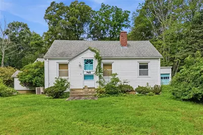 1639 South County Trail, East Greenwich, RI 02818 - Photo 1